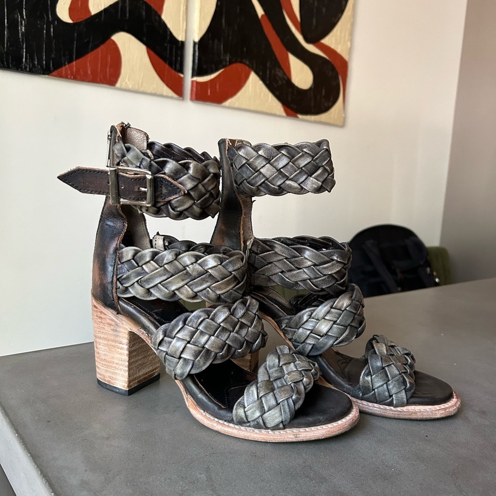Braided Leather Heeled Sandals - Black